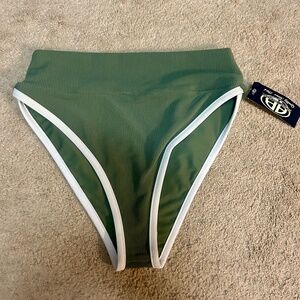 LainSnow Kiawah Bottom NWT Sage/White